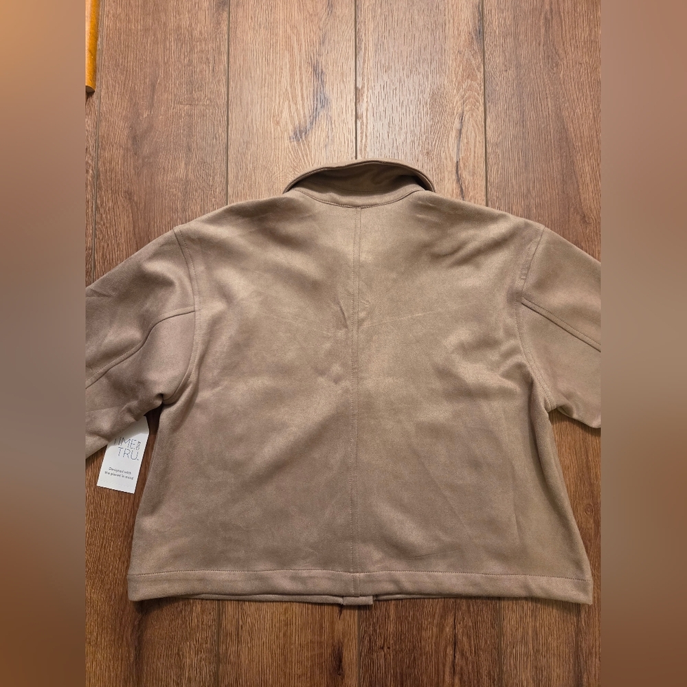 Time and Tru Women's Faux Suede Button Down Jacket in Tan NWT - Picture 7 of 8
